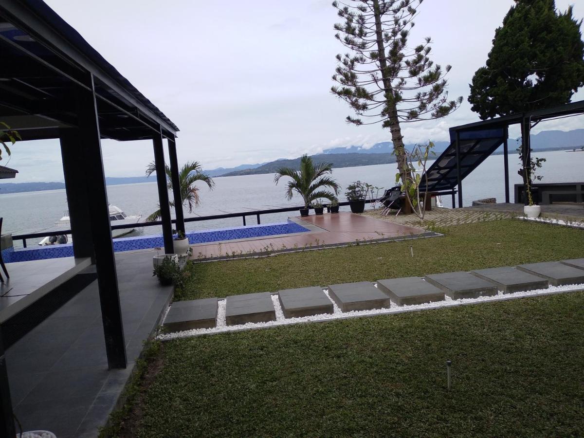 Purnama Balige Hotel Extérieur photo