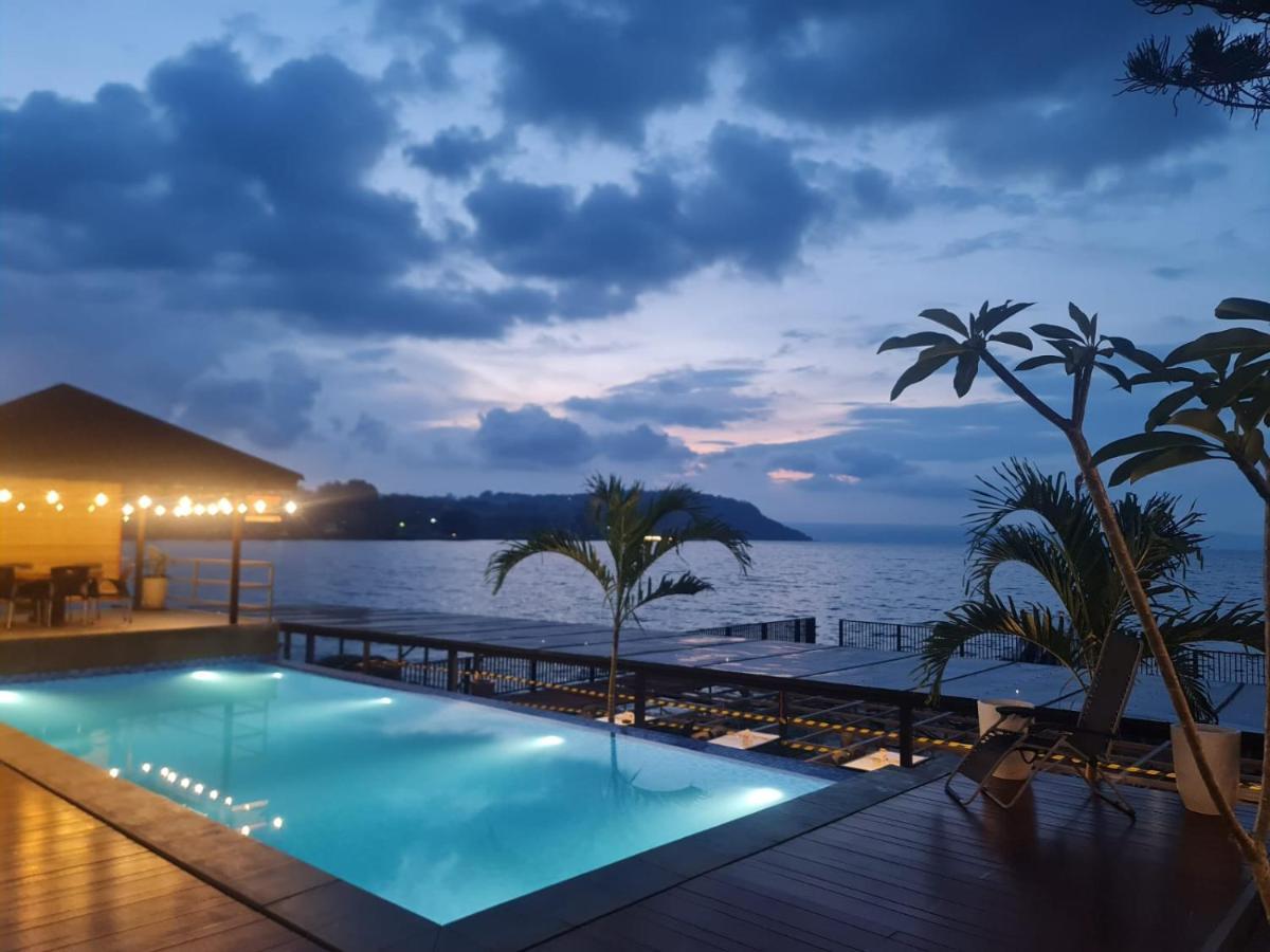 Purnama Balige Hotel Extérieur photo